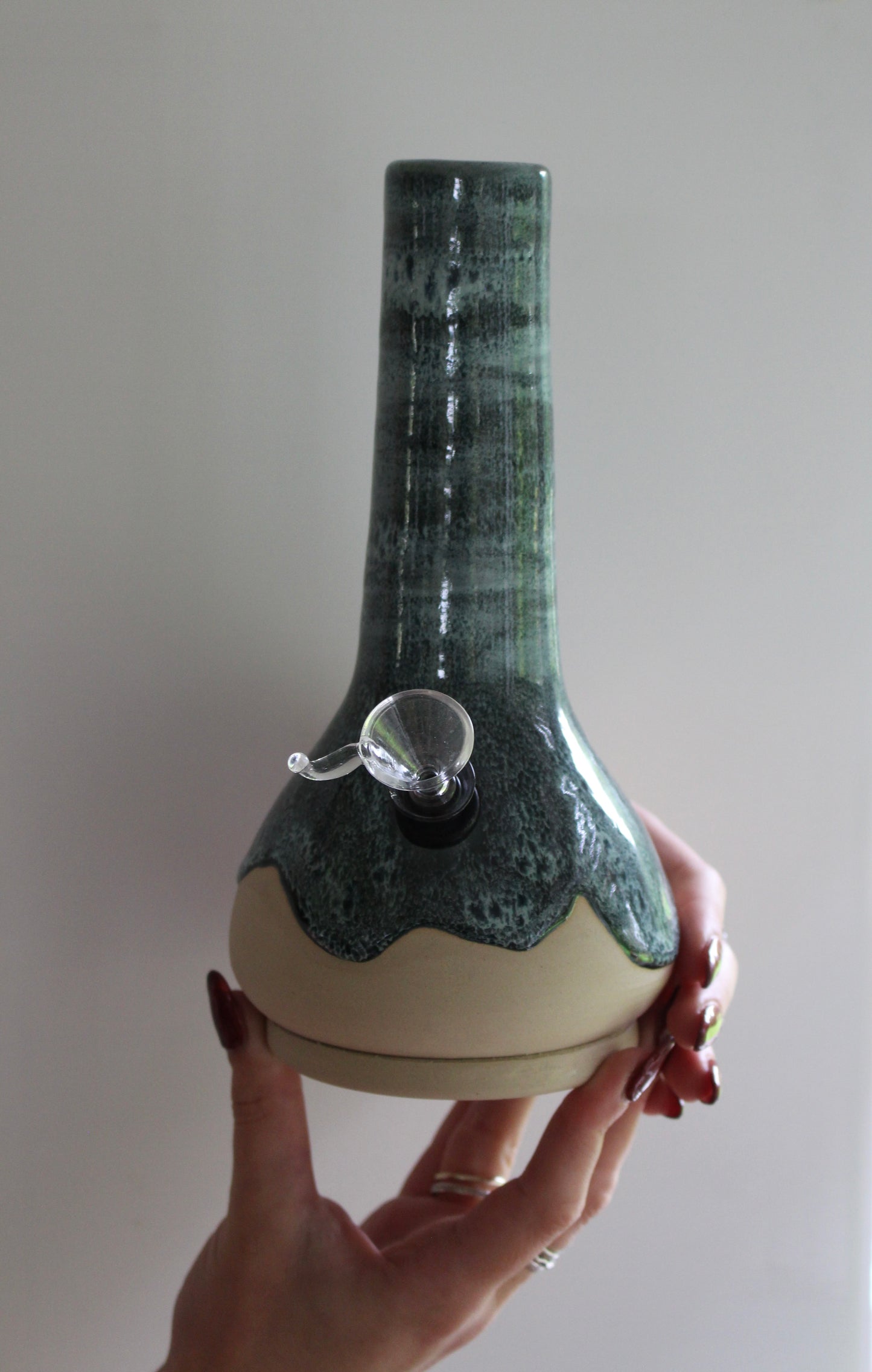 Green Oil Spot Handmade Ceramic Bong – Wheel-Thrown Stoneware Smokeware with Glazed Finish & 14mm Glass Downstem
