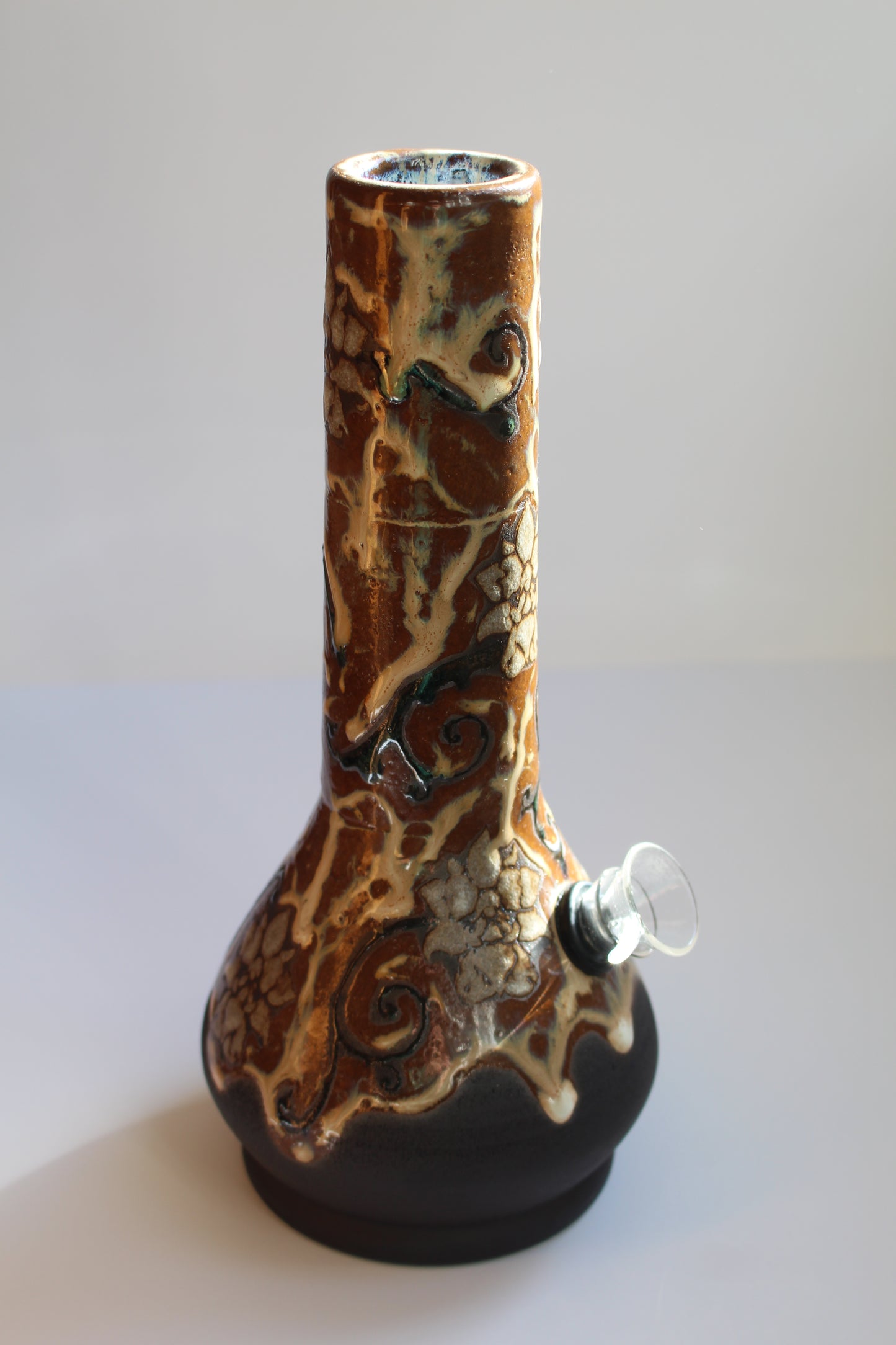 Flower Pattern Handmade Ceramic Bong – Wheel-Thrown Stoneware Smokeware with Glazed Finish & 14mm Glass Downstem