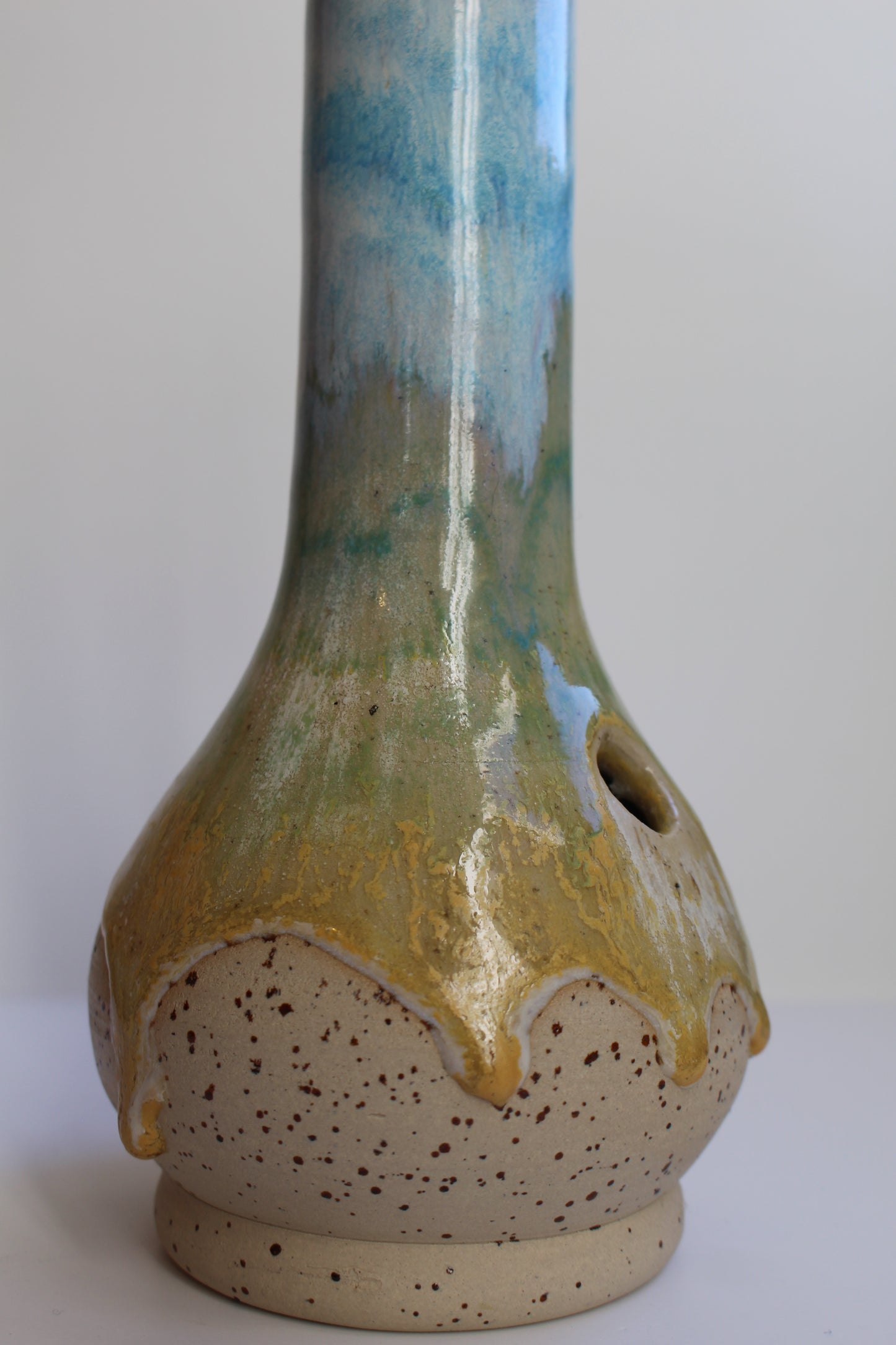 Gradient Drip Handmade Ceramic Bong – Wheel-Thrown Stoneware Smokeware with Glazed Finish & 14mm Glass Downstem