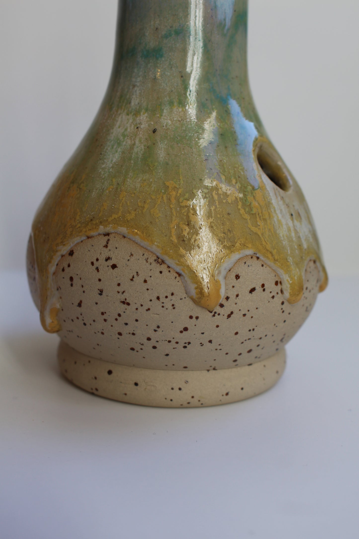 Gradient Drip Handmade Ceramic Bong – Wheel-Thrown Stoneware Smokeware with Glazed Finish & 14mm Glass Downstem