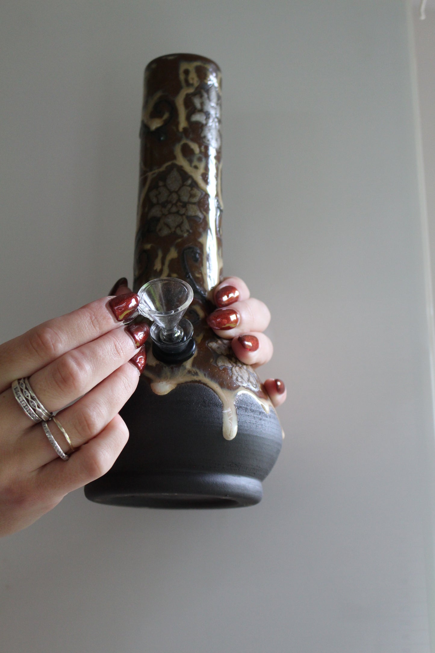 Flower Pattern Handmade Ceramic Bong – Wheel-Thrown Stoneware Smokeware with Glazed Finish & 14mm Glass Downstem